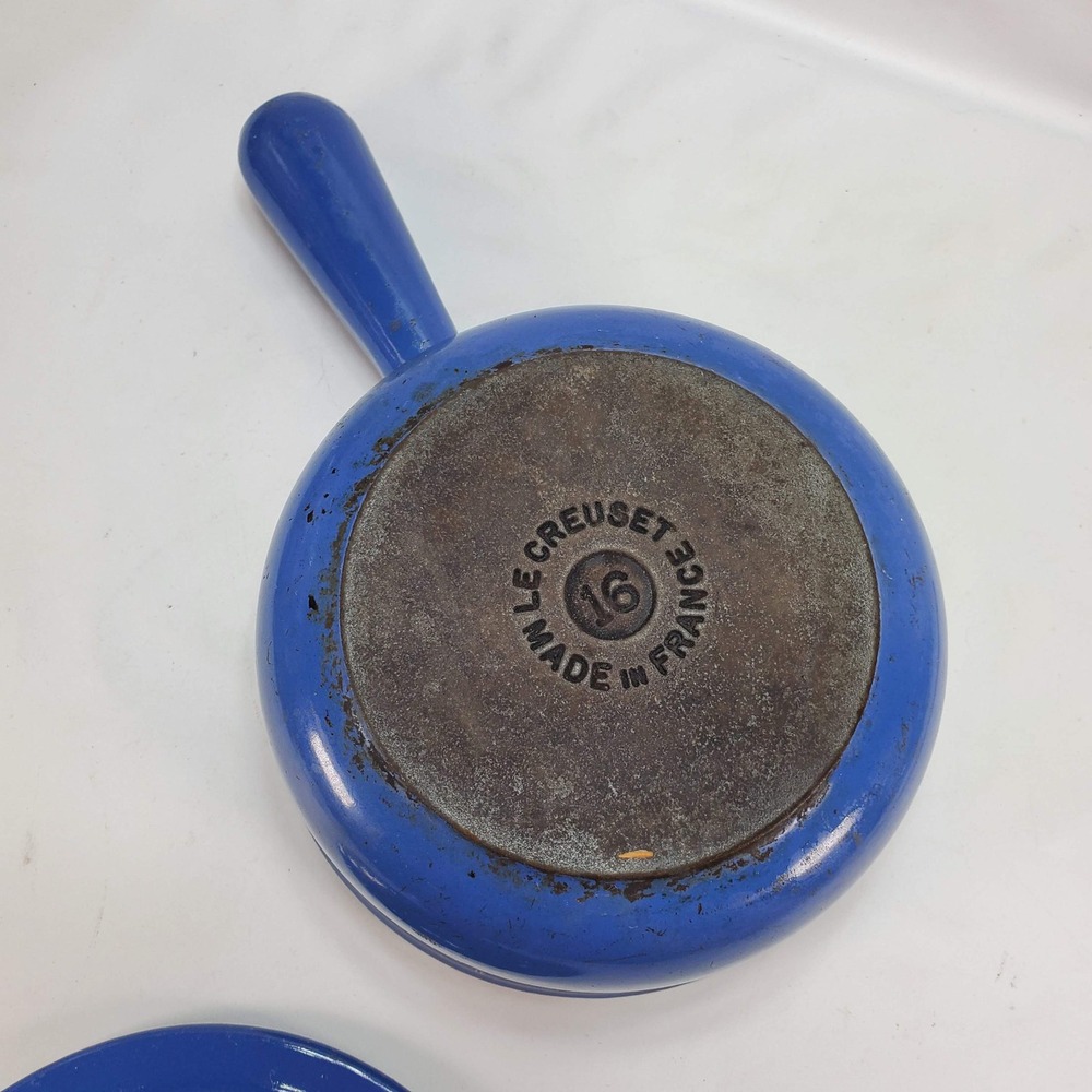Le Creuset Saucepan #16 Cousances Blue Enameled Cast Iron Vintage France Lid - Picture 3 of 12